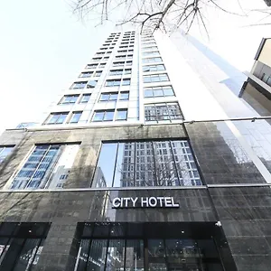 Hotel The Metro Busan